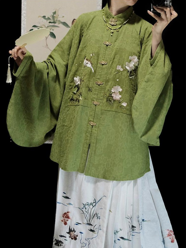 Ming Yun 明韵 Embroidered Liling Duijin Pipa Sleeve Cotton Ao Shirt