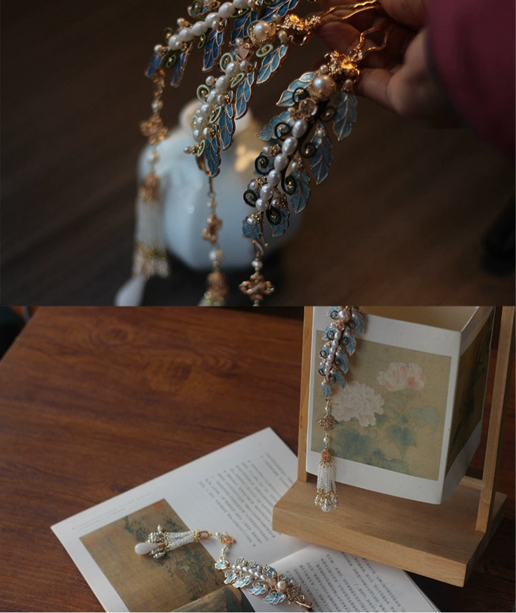 Yi Pian Pian 一片片 One Petal After Another New Chinese Style Pearl Petal Tassel Hair Accessories