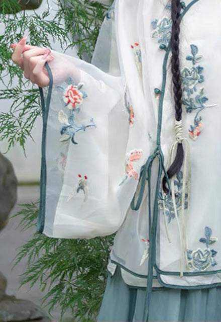 Qing Huai 情怀 Soft Feelings Qing Dynasty New Chinese Style Embroidered Top & Trouser Set