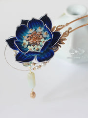 Nan Feng 南风 Southern Winds Velvet Flower Hairpins