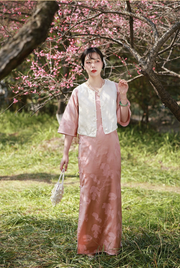 Yan Yan 胭胭 Rouge 1920s Collarless Jacquard Crepe Bell Sleeve Qipao
