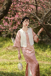 Yan Yan 胭胭 Rouge 1920s Collarless Jacquard Crepe Bell Sleeve Qipao