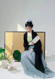 Xiao Die 小蝶 Little Butterfly Song Dynasty Restoration Ruqun