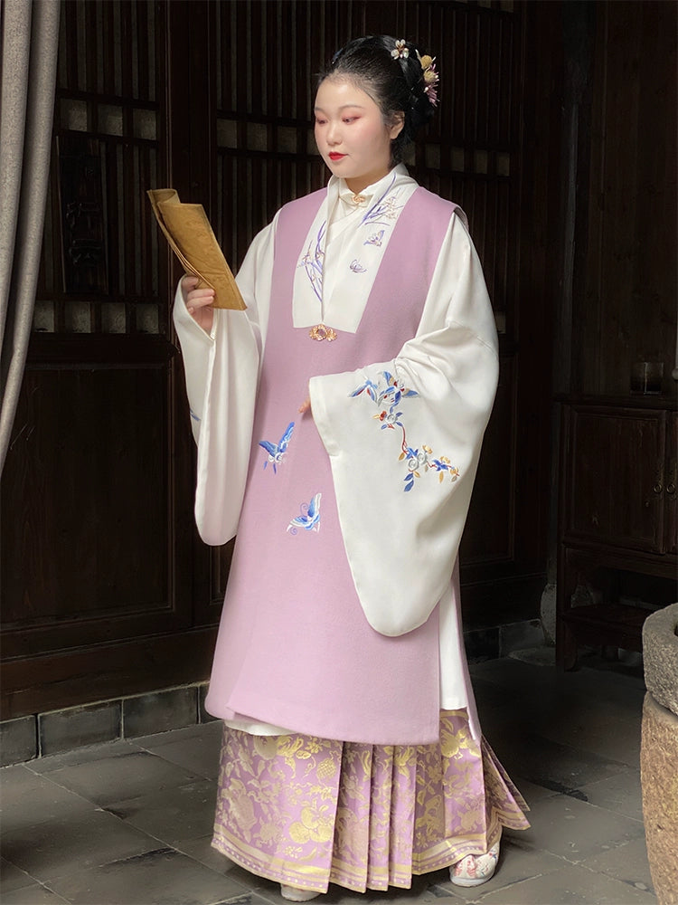 Chengzi 橙子 Late Ming Plus Size Embroidered Bijia Vest