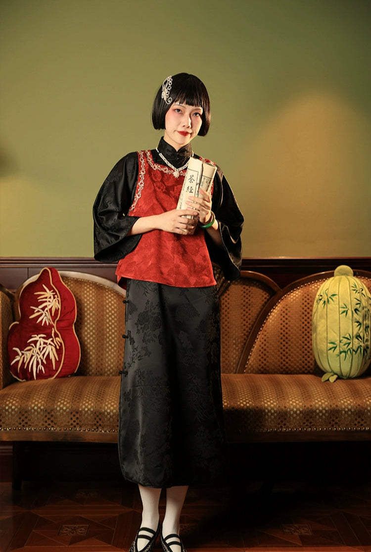 Xiao Chongshan 小重山 Layered Mountains 1920s Daily Floral Jacquard Bell Sleeve Qipao
