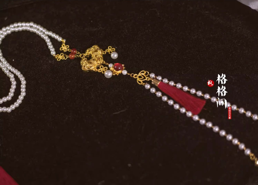 Qifu 祁福 Twin Tassel & Lock Ming Dynasty Necklace