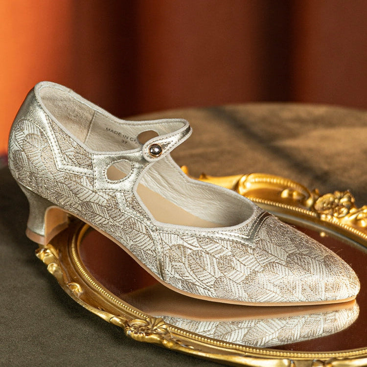 Yu Hou 玉后 Empress of Jade 1930s Genuine Leather Wine Heel Pointed Toe Mary Janes