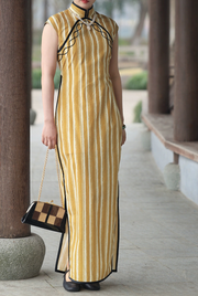 Jiang Gen 姜根 Ginger Root 1930s Art Deco Pure Cotton Parallel Panel Cap Sleeve Qipao