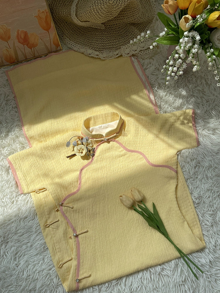 Peach Cheesecake 桃芝士 1930s Inspired Scalloped Trim Qipao