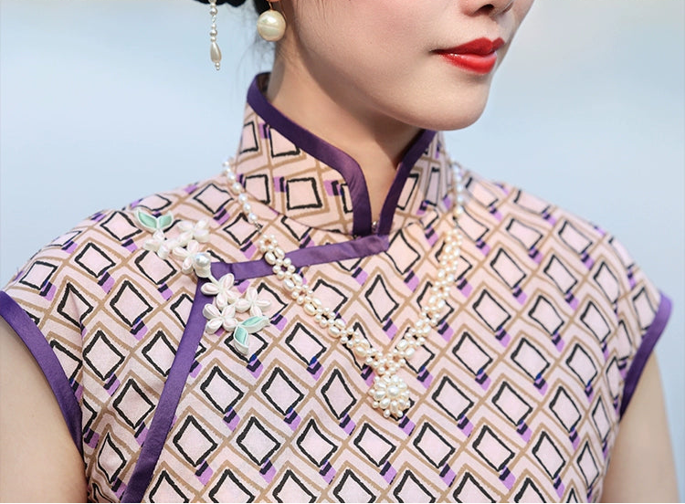 Hai Tang 海棠 Begonia Republic of China Geometric Print Pure Cotton Cap Sleeve Qipao
