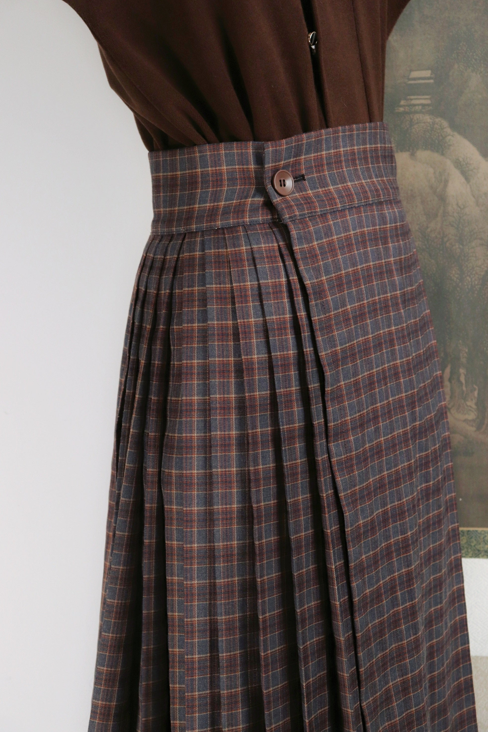 Jia Ri 假日 Holiday Plaid Modernized Ming Midi Mamian Skirt