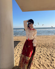 Jing Jiu 敬酒 Toast to the Bride Ming Dynasty Plus Size Cloud Collar & Mamian Skirt