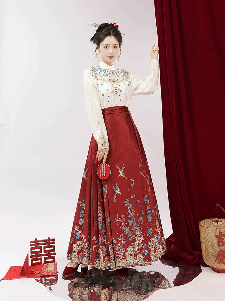 Ying Mei 莹梅 Gilded Songbird Mamian Skirt Set