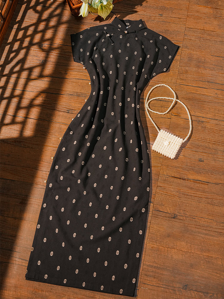 Shujing Qiu 水晶球 Crystall Ball Republic of China Polka Dot Pure Cotton Short Sleeve Qipao