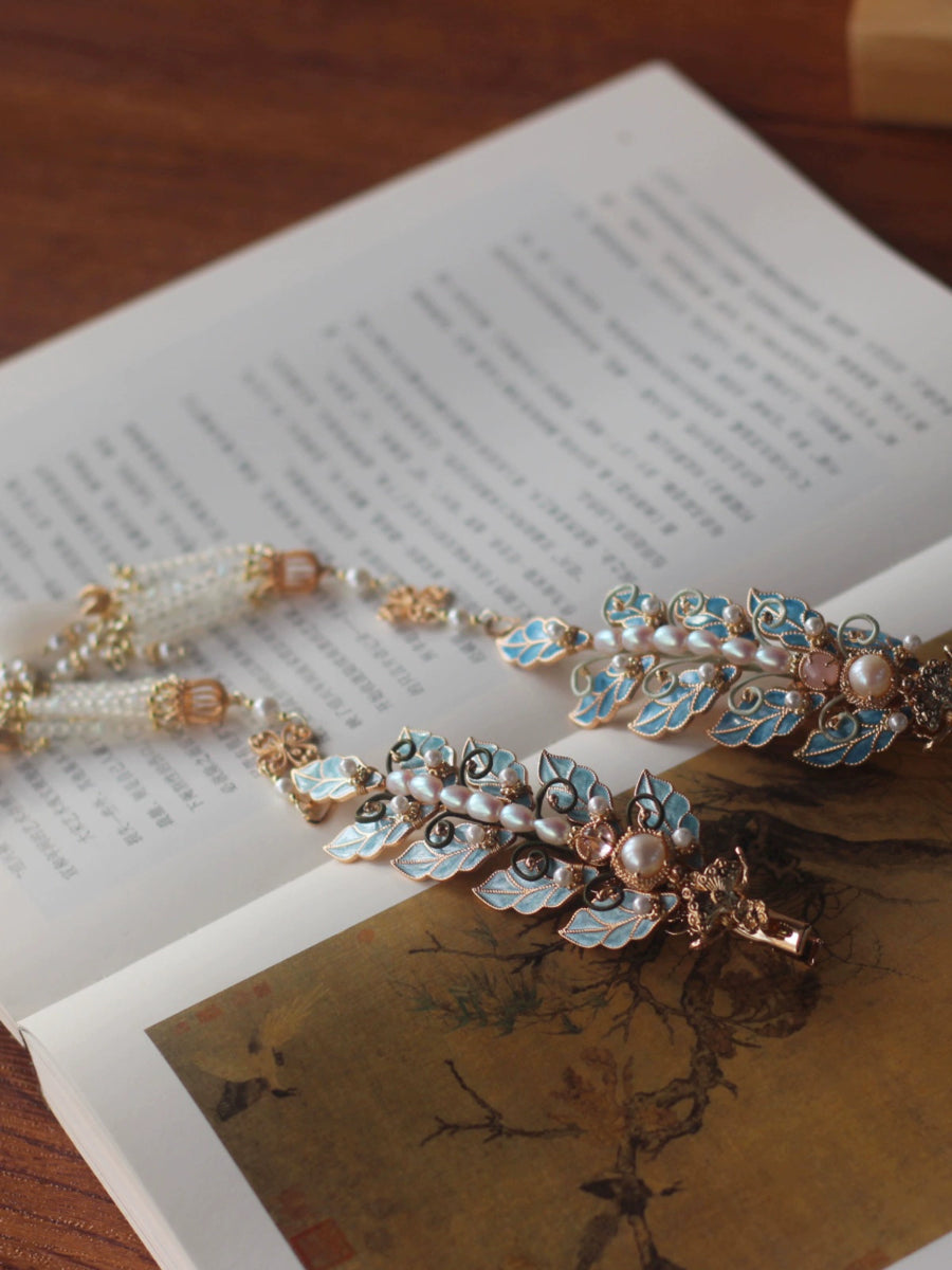 Yi Pian Pian 一片片 One Petal After Another New Chinese Style Pearl Petal Tassel Hair Accessories