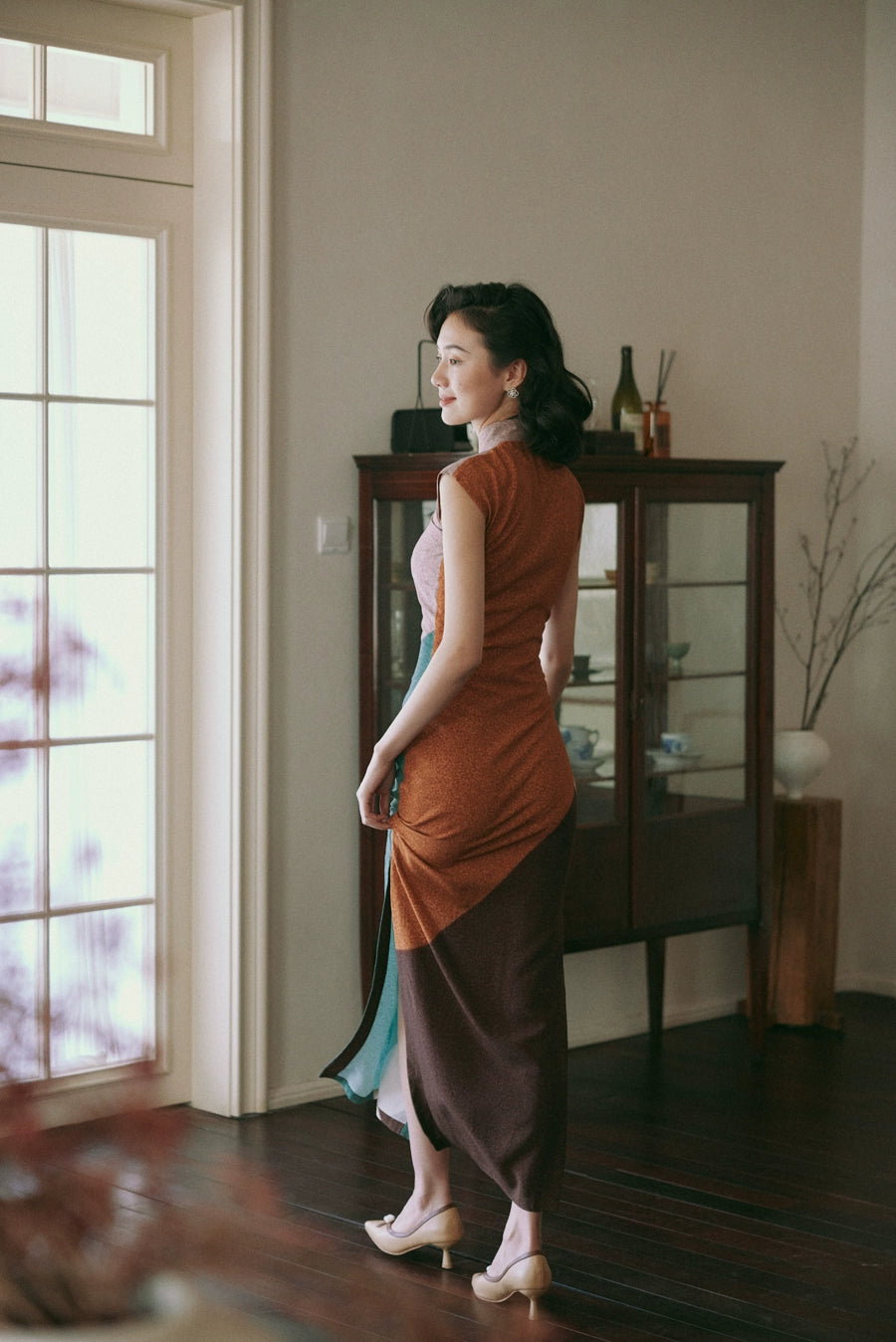 Molan Di 莫兰迪 Morandi Abstract Midcentury Daily Cap Sleeve Qipao