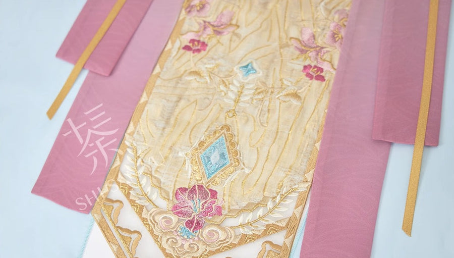 Cherry Blossom Grove 樱花林 Modernized Jin Dynasty Zaju Swallow Tail Ruqun Set