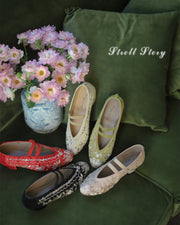 Xun Bu 迅步 Swift Steps 1910s & 1920s Qing Dynasty Embroidered Kitten Heels