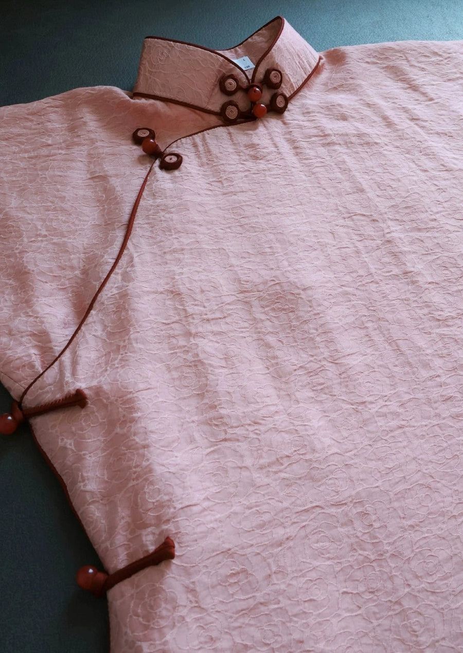 Ying Tao 樱桃 Cherry Pink 1930s Flower Knot Short Sleeve Qipao