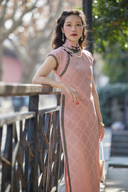 Tao Fen 桃粉 Peach Powder 1930s Satin Jacquard Cap Sleeve Qipao