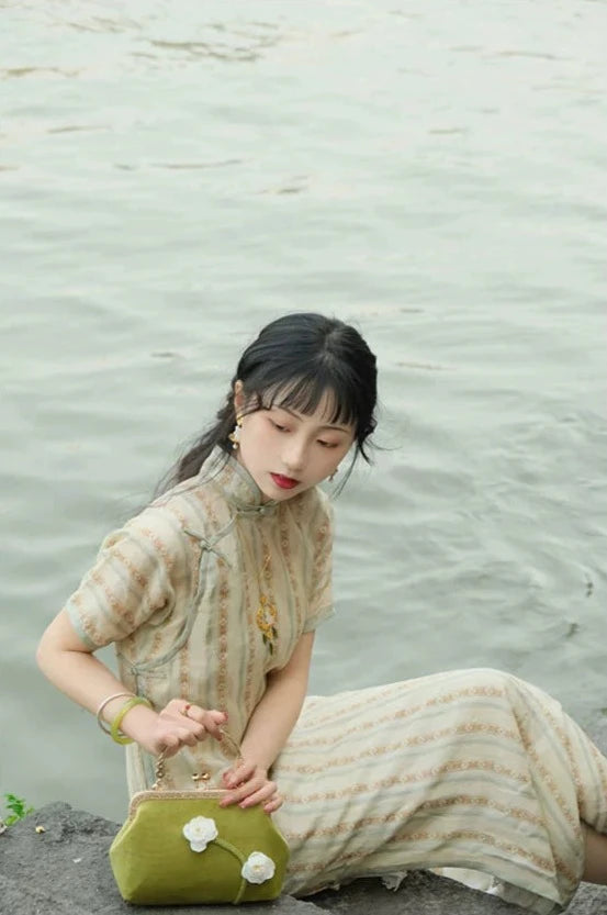 Cai Cao 采草 Gathering Herbs 1930s Double Layered Ramie Plant Short Sleeve Qipao