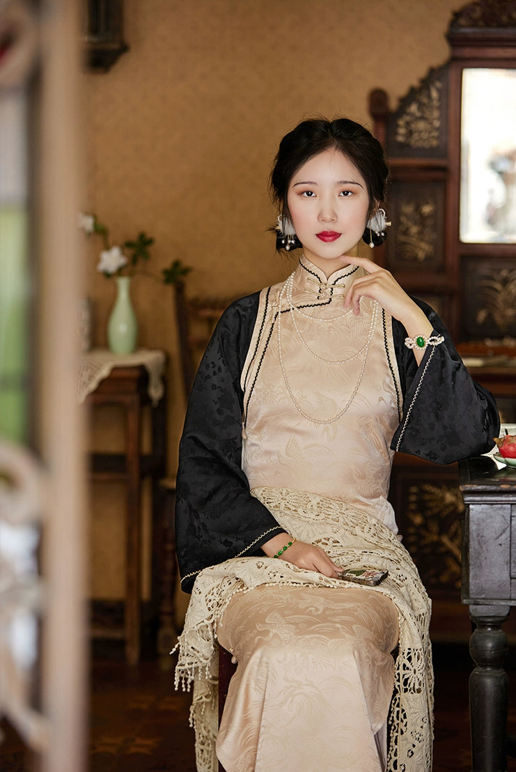 Cappucino 卡布奇诺 1930s Satin Jacquard Faux Two-Piece Bell Sleeve Qipao