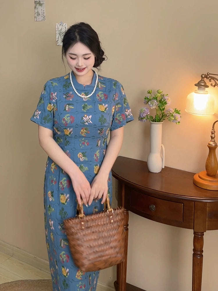 Mu Chun 沐春 Spring Cleaning Plus Size Vintage Inspired Floral Quilt Embroidered Short Sleeve Qipao