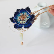 Nan Feng 南风 Southern Winds Velvet Flower Hairpins