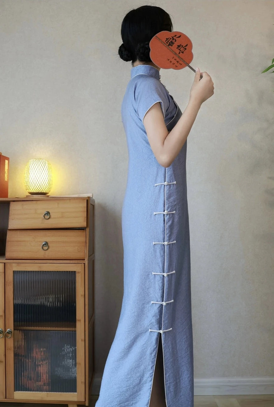 Gu Shu 古书 Vintage Book 1930s Daily Pearl Short Sleeve Qipao