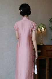 Ying Tao 樱桃 Cherry Pink 1930s Flower Knot Short Sleeve Qipao