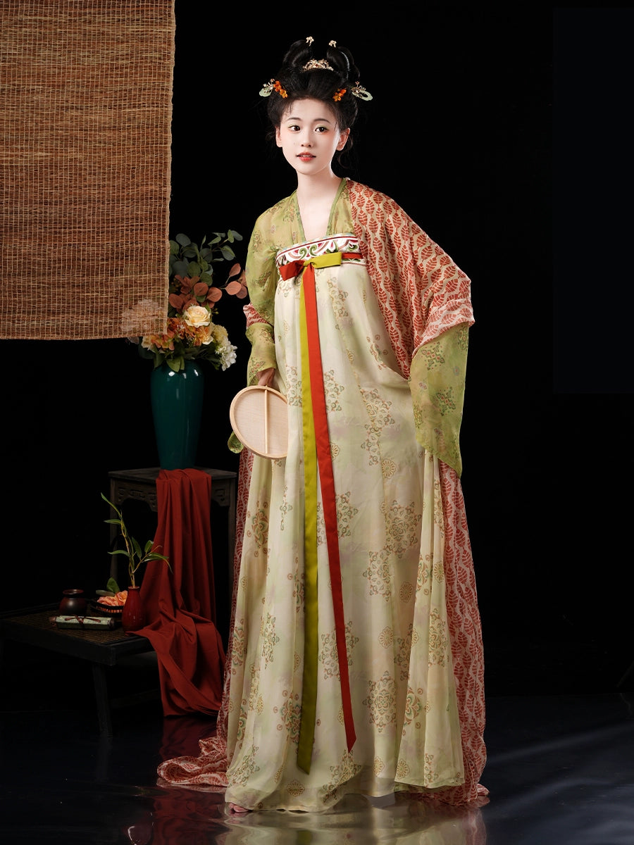 Qing Li 青璃 Bamboo Glaze Tang Dynasty Embroidered Hezi Restoration Qixiong Ruqun Set