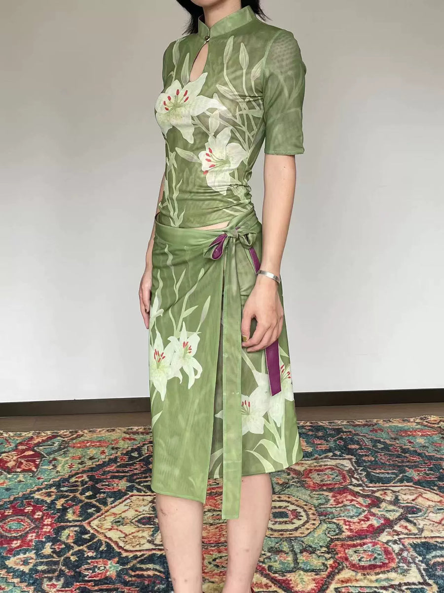 Shi Liu 湿露 Humidity New Chinese Style Double Sided Short Sleeve Qipao Top