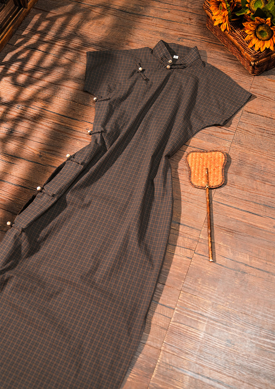Song Lü 松露 Dark Truffle Republic of China Plaid Jacquard Short Sleeve Qipao
