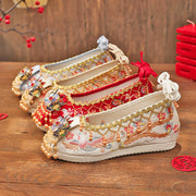 Jin Fenghuang 金凤凰 Golden Phoenix Song Ming Embroidered Cloud Head Shoes
