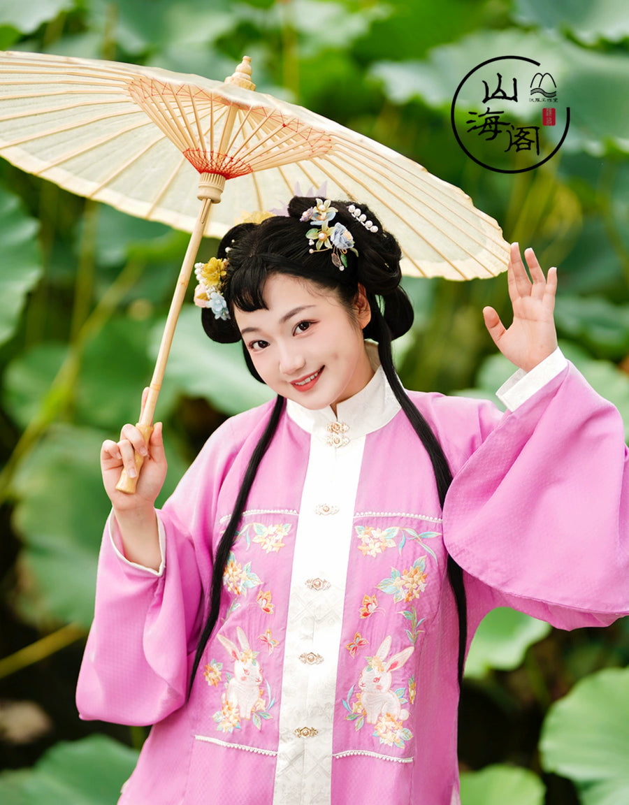 Lei Si 蕾丝 Lacy Bunny Ming Dynasty Plus Size Liling Pipa Sleeve Mamian Aoqun Set