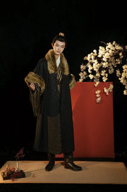 Tie Hu 铁虎 Iron Tiger Men's Ming Dynasty Tieli Robe