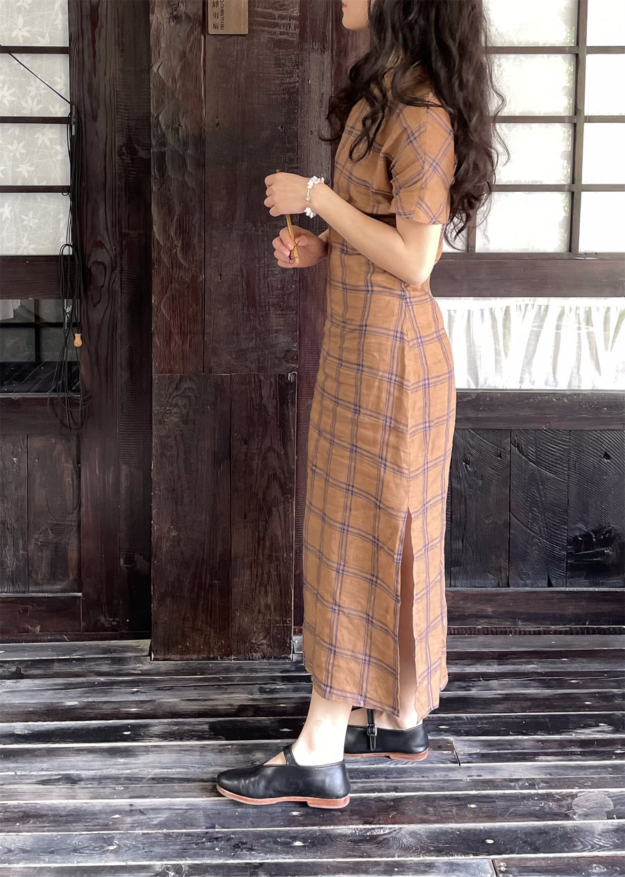 Waiting for Leisure 山月等闲 1930s Inspired Pure Linen Flannel Bottleneck Qipao
