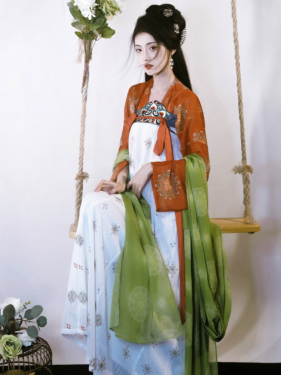 Cehai 策海 Tang Dynasty Embroidered Hezi Restoration Qixiong Ruqun Set