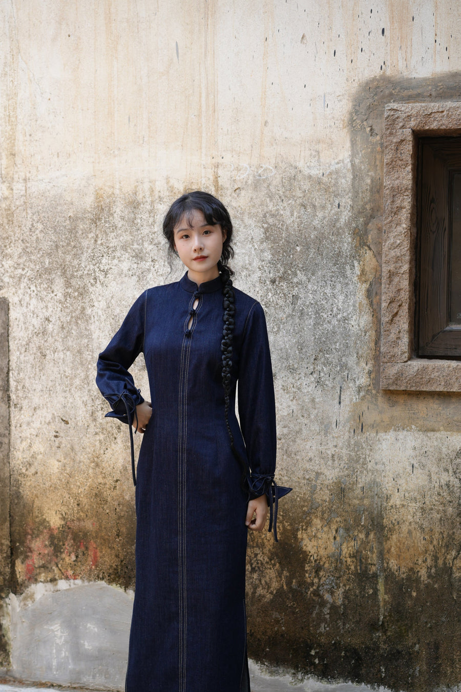 Lan Diao 蓝调 Everyday Blues Modernized Cotton Denim Long Sleeve Qipao