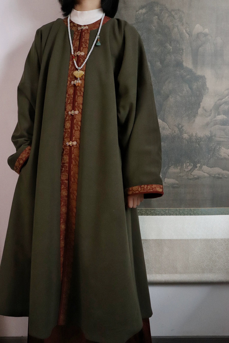 Wanli 万历 Wanli Era Ming Dynasty Round Collar Winter Coat