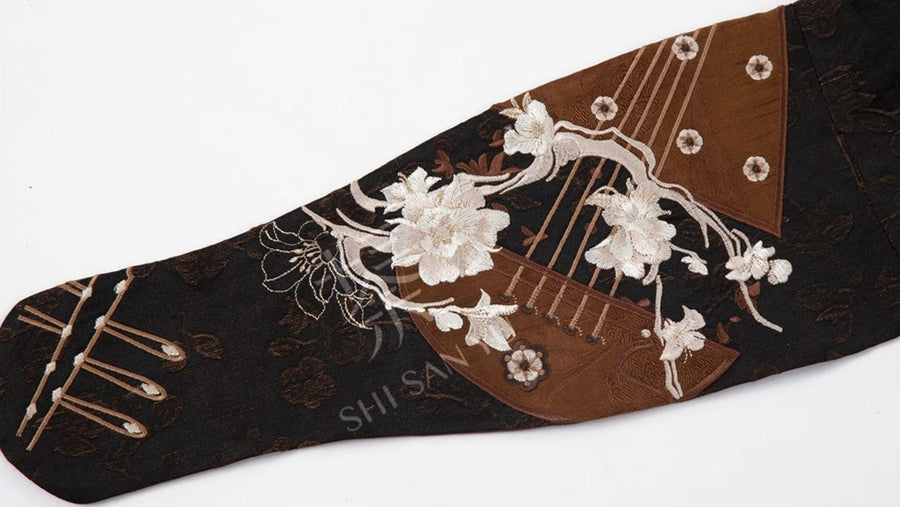 Five String Melody 五弦华韵 Modernized Han Dynasty Mulberry Silk Quju Zhiju Robe Set