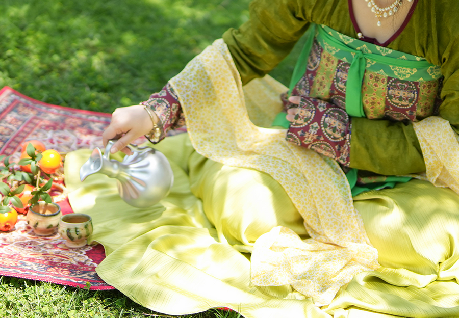 Zi Ya 紫鸭 Purple Duck Early Tang Restoration Mofu Waist Warmer