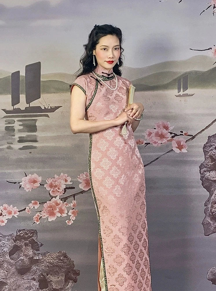 Tao Fen 桃粉 Peach Powder 1930s Satin Jacquard Cap Sleeve Qipao