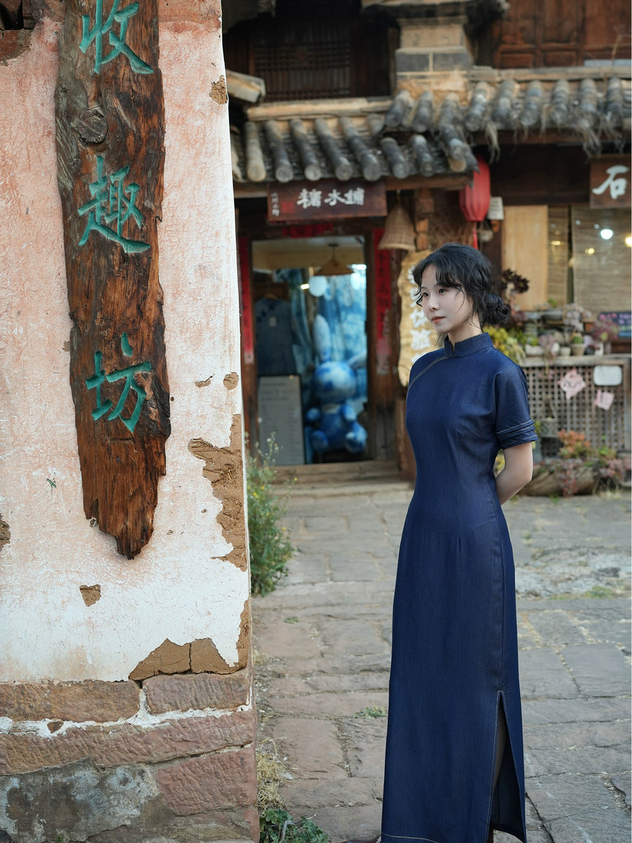 Shuo Ye 朔夜 New Moon Night Modernized Cotton Denim Short Sleeve Qipao