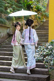 Meng Meng 萌萌 Qing Dynasty Embroidered Changyi Dress