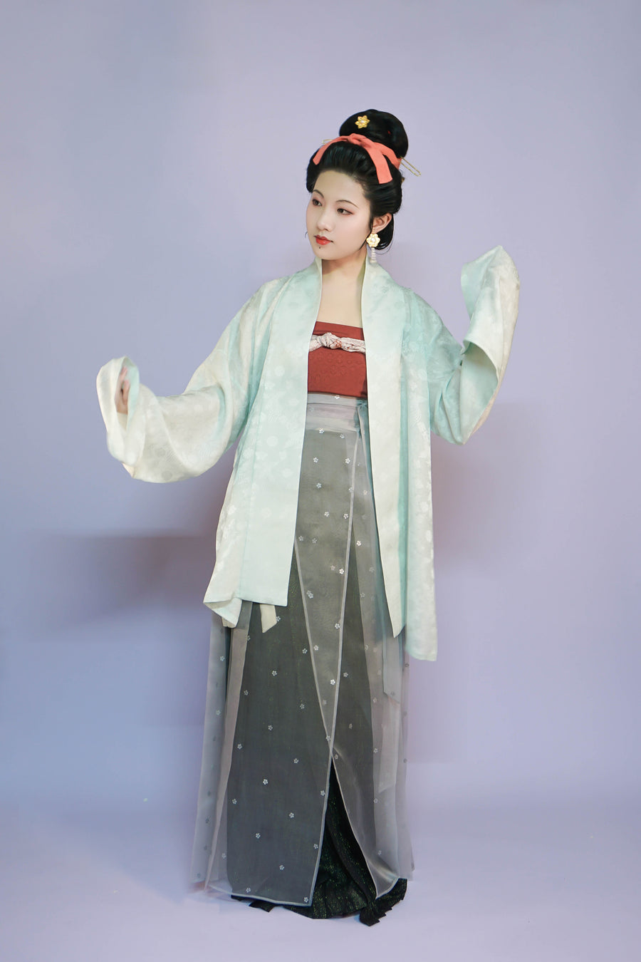 Yin Mei 探梅 Silver Blossom Northern Song Restoration Custom Ruqun