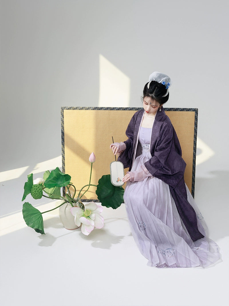 Xiao Die 小蝶 Little Butterfly Song Dynasty Restoration Ruqun