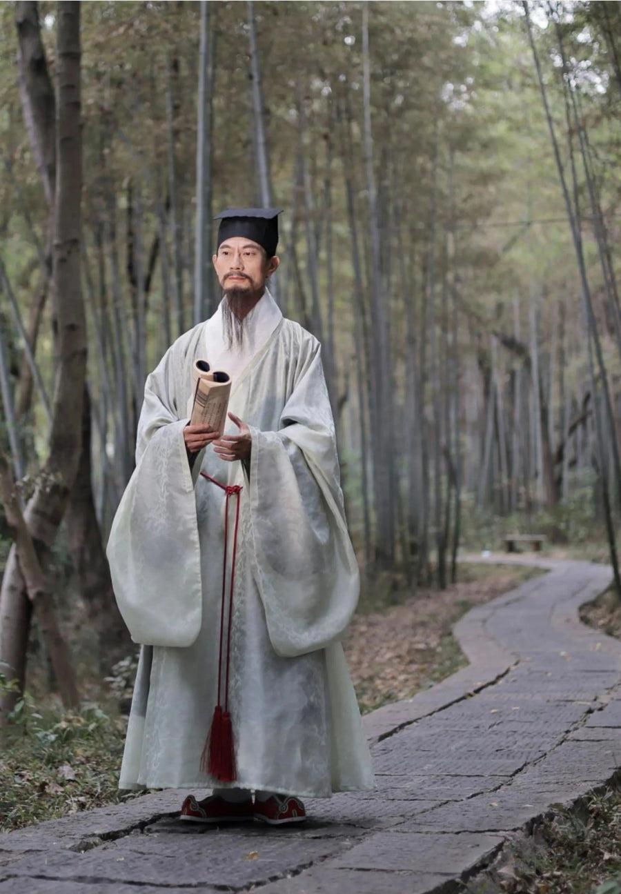 Mun Chun 暮春 Late Spring Ming Dynasty Daopao Men & Unisex Robe