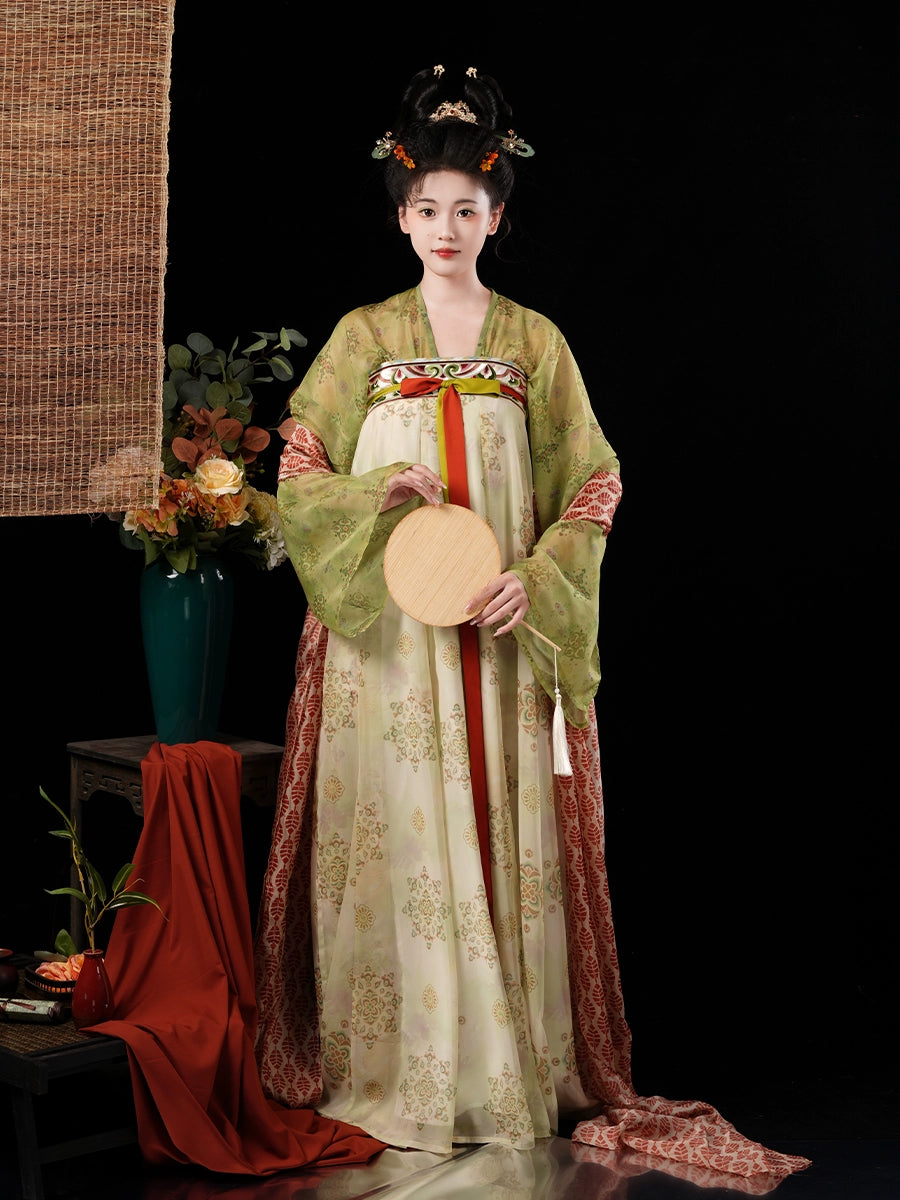 Qing Li 青璃 Bamboo Glaze Tang Dynasty Embroidered Hezi Restoration Qixiong Ruqun Set