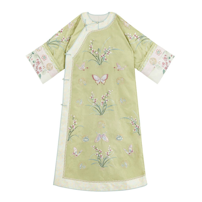 Meng Meng 萌萌 Qing Dynasty Embroidered Changyi Dress